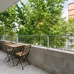 Monthly 32 Nights 1br Pools Parking
