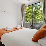 Daire Monthly 32 Nights 1br Pools Parking