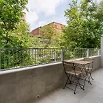 Daire Monthly 32 Nights 1br Pools Parking Barselona