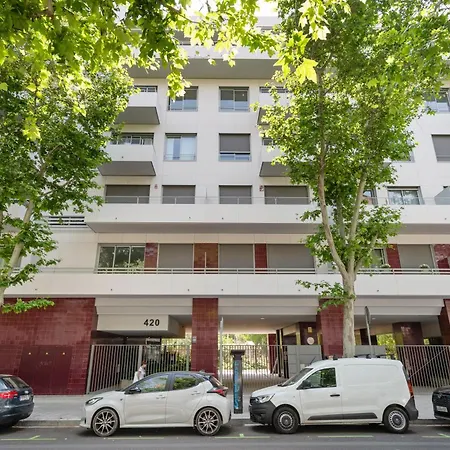 Modern Oasis 1br With Rooftop Pools & Parking Apartment Barcelona