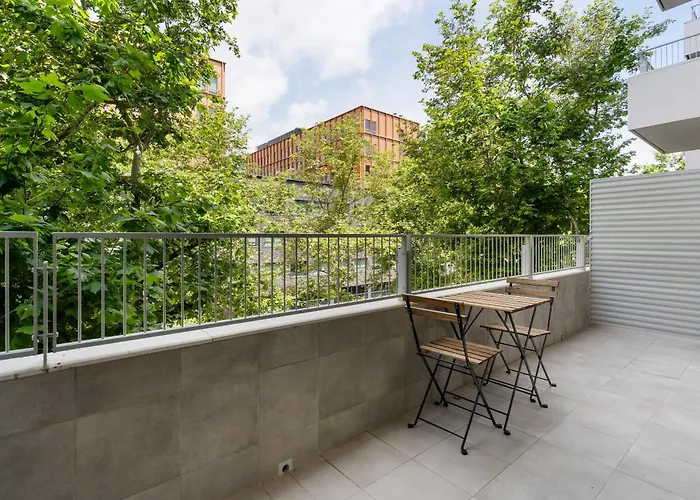Apartamento Monthly 32 Nights 1br Pools Parking Barcelona